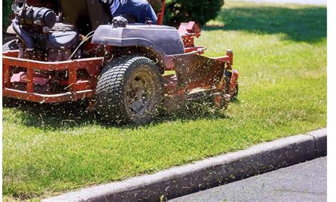 gtlawnandhaul.com